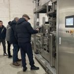 Ջերմորեն ողջունում ենք օտարերկրյա հաճախորդներին՝ այցելելու մեր ընկերություն՝ ստուգելու երկրորդական բալինգային սարքավորումները